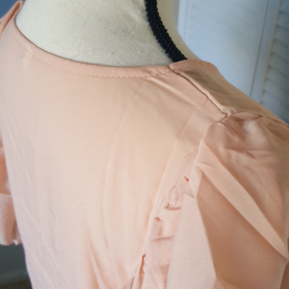 🍀Sale🍀2/$18 3/$24 4/$28 Flutter Blouse - Picture 9 of 10
